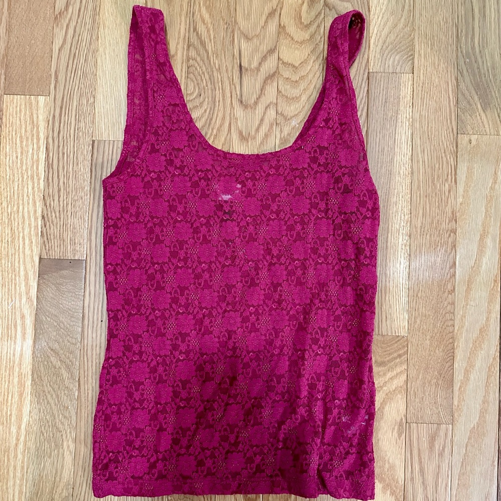 New lace tank top